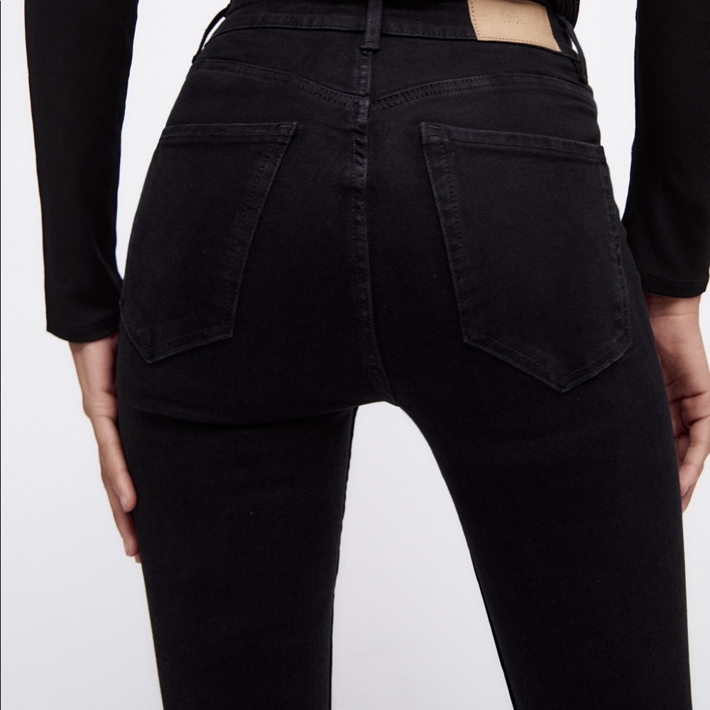 Zara Black LIMITLESS JEANS Size Large - Picture 4 of 9
